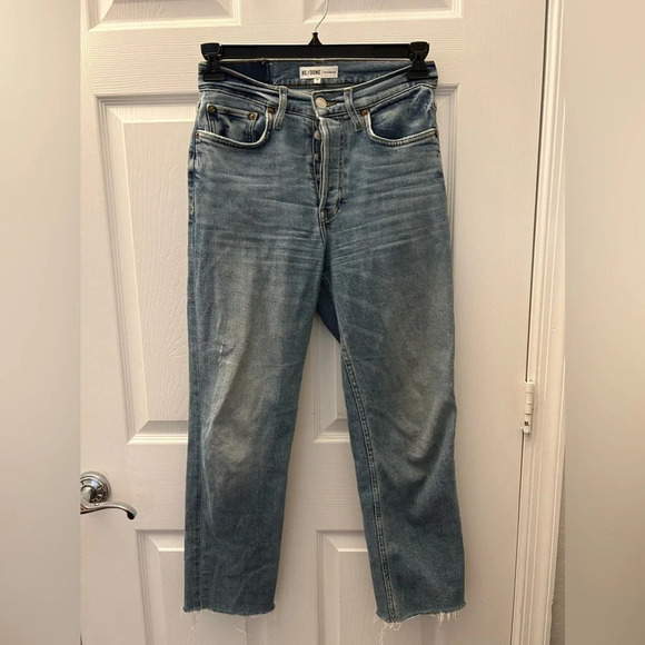 Re/Done Originals 2019 High Rise Stove Pipe Raw Hem Light Wash 190-3WSTV27 - Picture 2 of 7